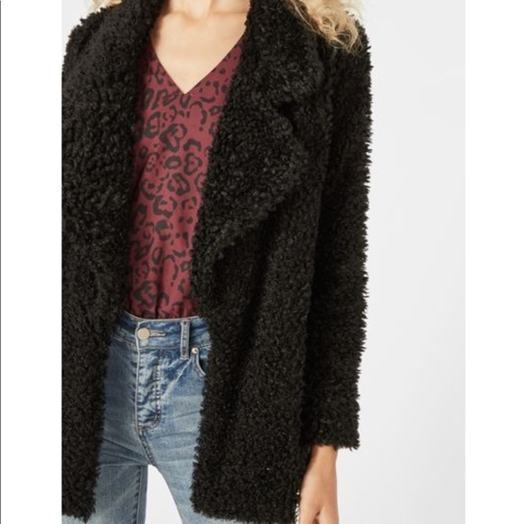 Drape Front Sherpa Coat. Size Small. - Picture 2 of 6